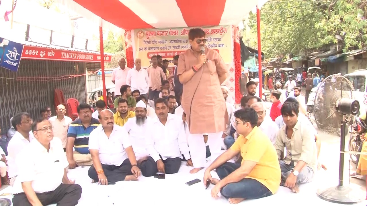 बोले राज सिन्हा, एसएसपी साहब ! या तो अपराधियों की चुनौती को स्वीकार कीजिए या फिर सरेंडर कर दीजिए