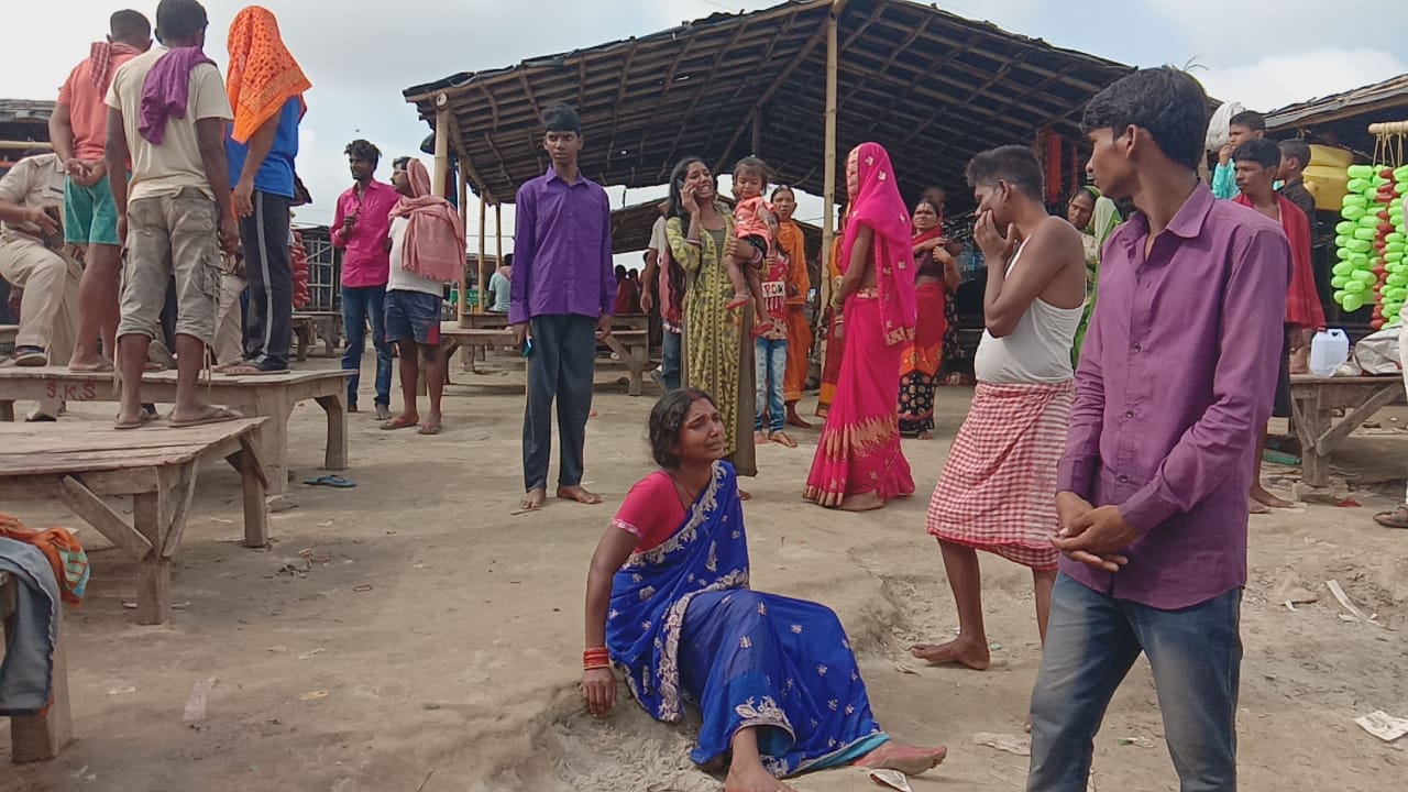 पिछले महीने ही हुई थी खुशी की शादी,  गंगा घाट में डूबने से मायके-ससुराल में मातम