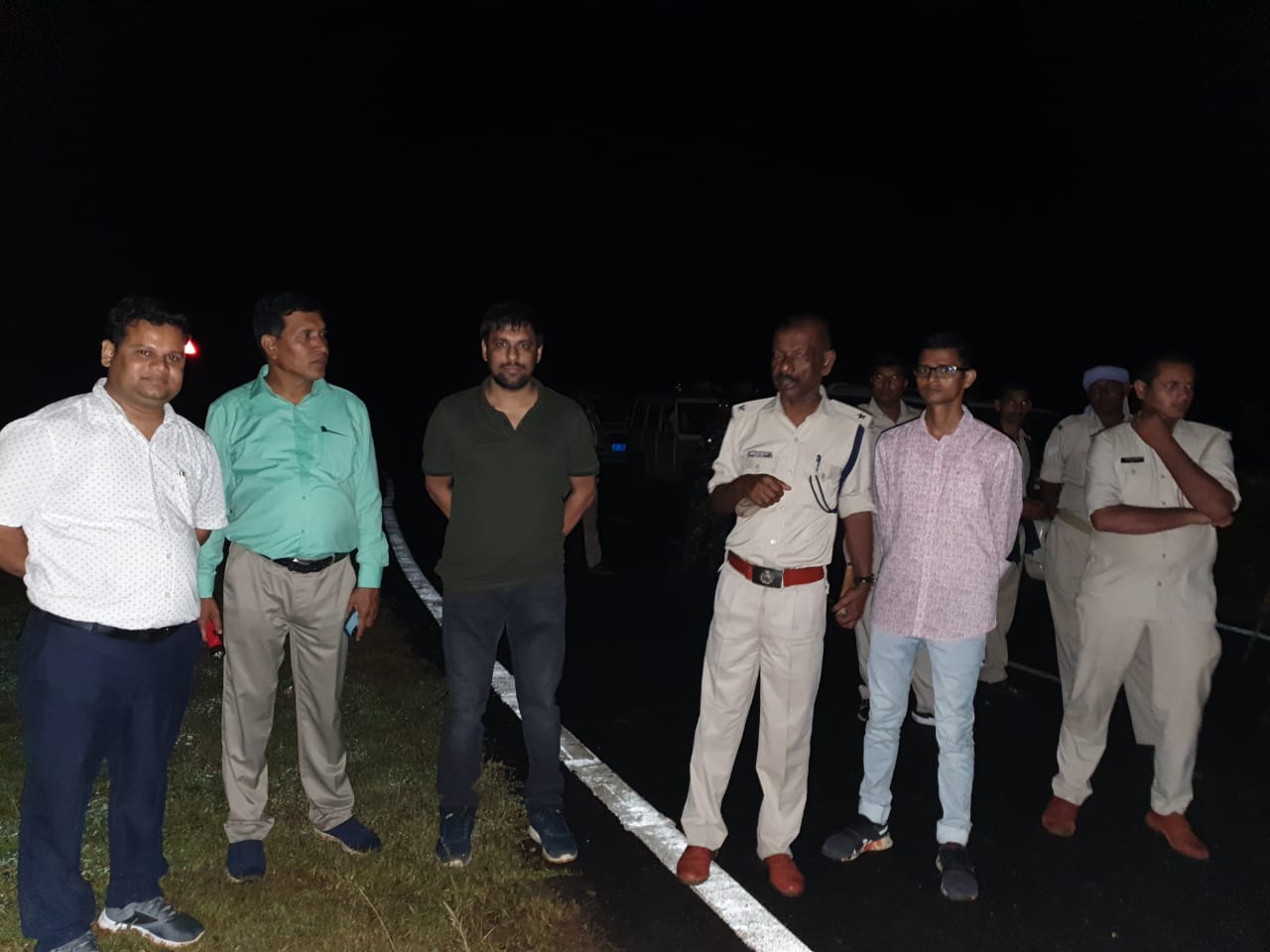 अवैध बालू खनन के खिलाफ पुलिस-प्रशासन का संयुक्त छापेमारी अभियान, एक गिरफ्तार, कई फरार