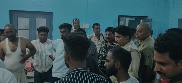 बाइक सवार बदमाशों ने  तेजस्वी यादव के करीबी राजद नेता  पर बरसायी गोली, मौत