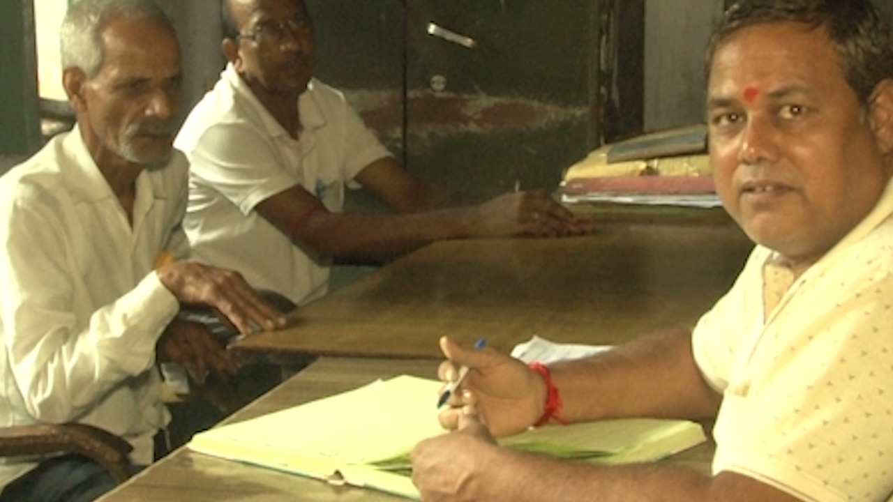 एमडी के तबादले के बाद धनबाद में गहरा सकता है पानी का संकट, 46 माह से बिना वेतन के काम कर रहे कर्मचारी