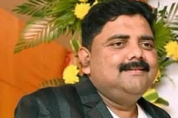 सीएम के करीबी प्रेम प्रकाश के हरमू आवास पर छापा,  IAS-IPS के ट्रासंफर-पोस्टिंग में देता था दखल