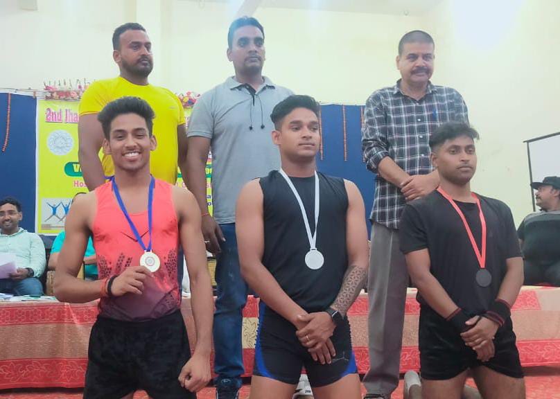 जिम्नास्टिक :  संसाधनों की कमी के बावजूद देवघर के खिलाड़ियों ने जीते 3 गोल्ड और 2 सिल्वर मेडल