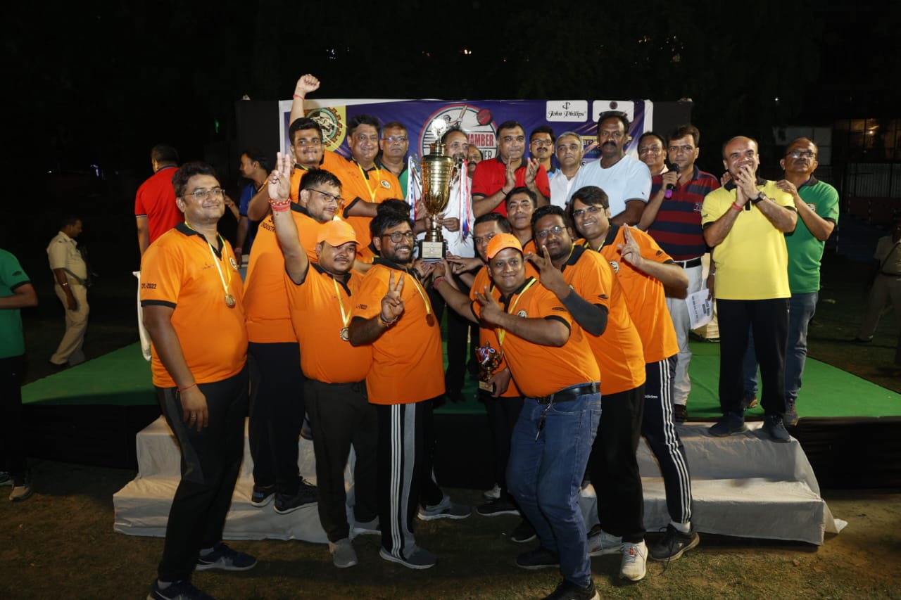 चैम्बर प्रीमियर क्रिकेट लीग में में  गोल्डन बुक्स बना चैम्पियन, टाटा स्टील के अधिकारी रहे मौजूद