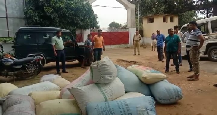 पांच क्विंटल अफीम डोडा के साथ पांच अंतरराज्यीय अफीम तस्कर  गिरफ्तार