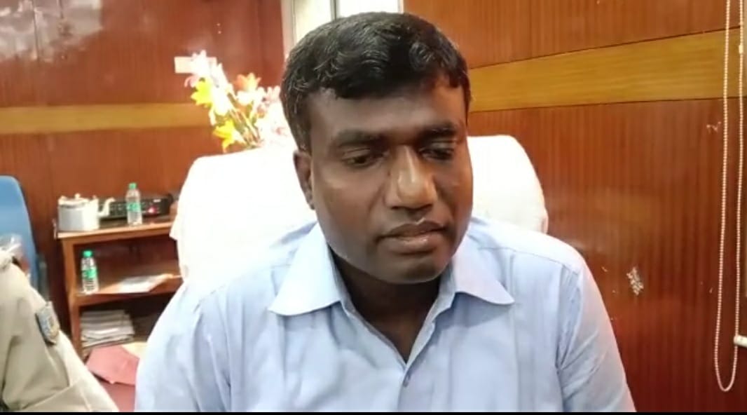 CM हेमंत पहुंचेंगे 6 जून को देवघर, देंगे कई सौग़ात- कार्यक्रम स्थल का DC ने लिया जायज़ा