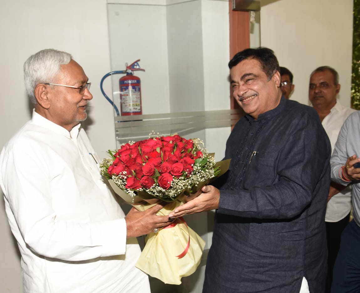 अमेरिका सी चमाचम सड़कों का बिहार में होगा जाल- नितिन गडकरी ने महज़ दो साल में चमत्कार का किया वादा