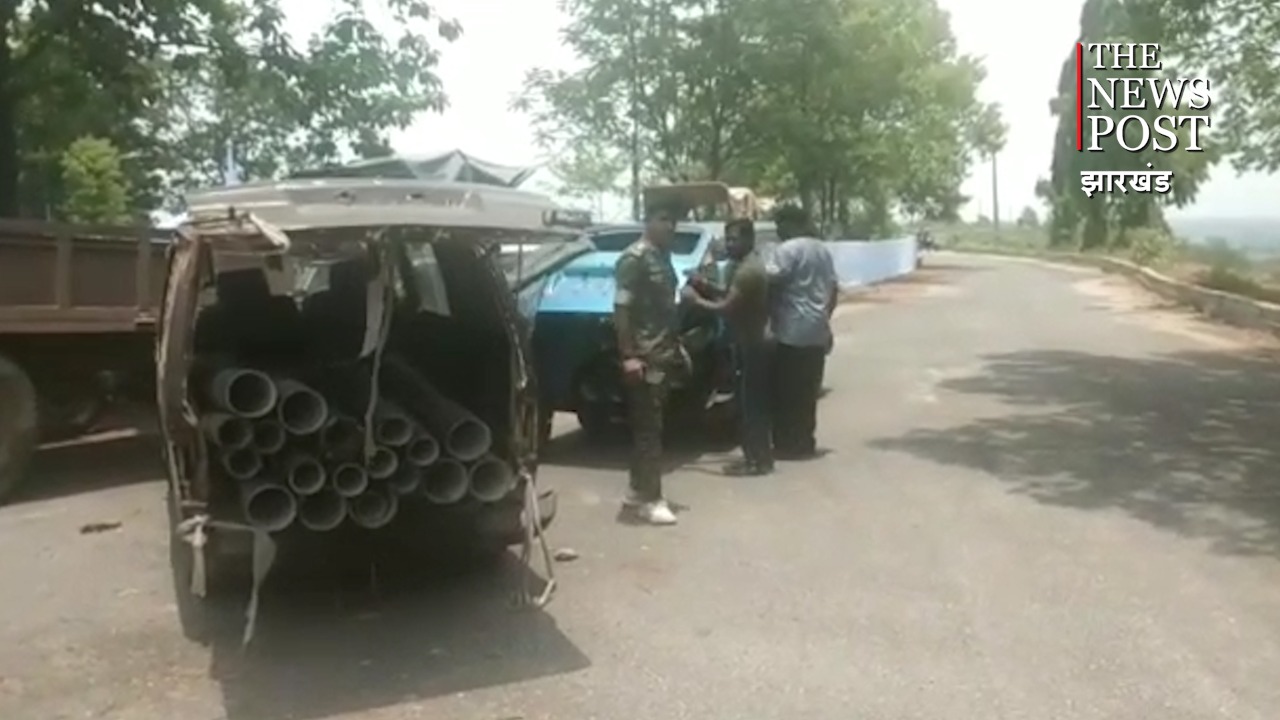 थम नहीं रहा सप्लाई का अवैध धंधा, पुलिस ने जब्त किये लोहे समेत दो वैन और बालू लदा ट्रैक्टर