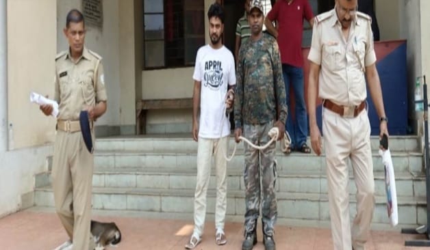 CHAIBASA: तलाक, तलाक, तलाक और पति पहुंचा जेल  