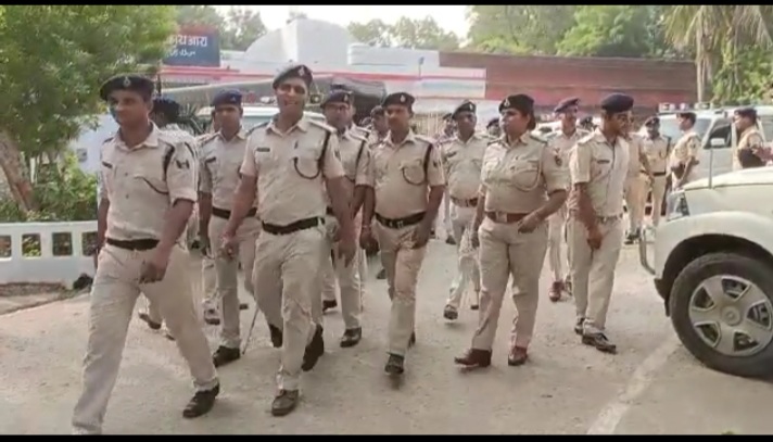 उत्पाद विभाग की टीम पर शराब तस्करों ने किया हमला, एक चालक और 2 जवान घायल