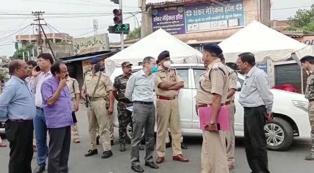 SIT की टीम ने किया घटना स्थल का मुआयना, बीती देर रात DGP भी पहुंचे थे मेन रोड