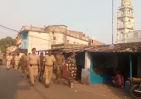 जुमे की नमाज को देखते हुए धनबाद पुलिस अलर्ट, जिले में तैनात किए गए पुलिस बल