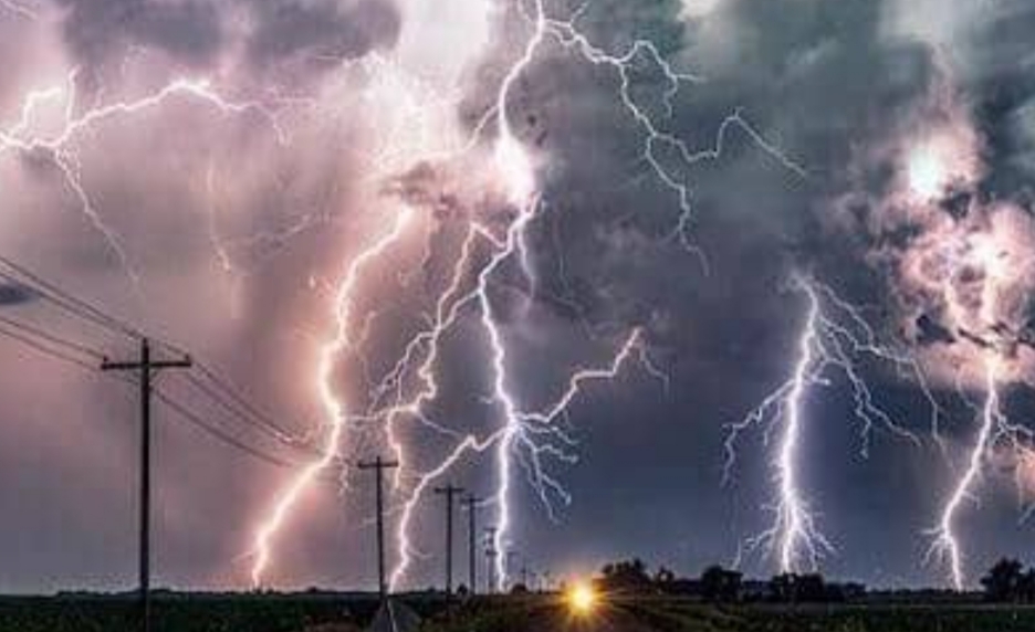 वज्रपात की चपेट में आने से गई एक की जा"न, यहां हर साल दोगुनी होती है मौत की संख्या, जानिए पिछले चार साल के आंकड़े