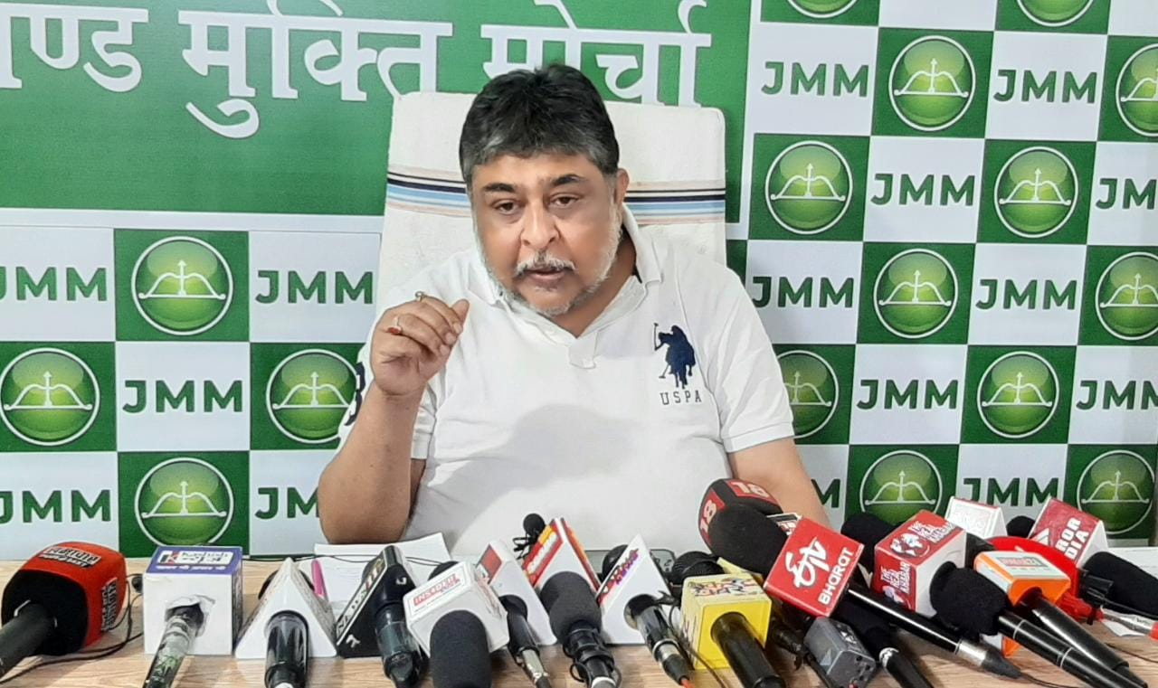 अग्निपथ के नाम पर बेरोजगार युवाओं को बेवकूफ बना रही मोदी सरकार : झामुमो