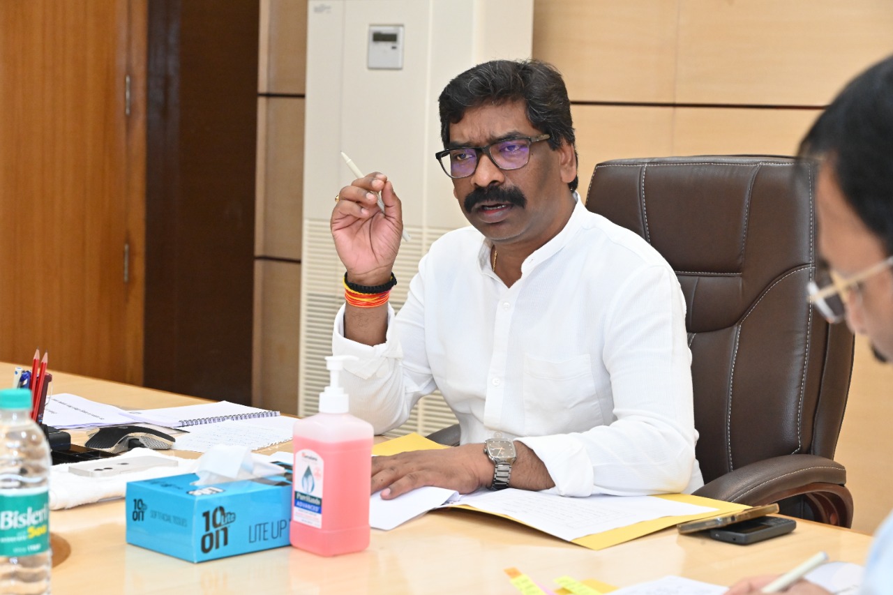 पथ निर्माण विभाग के Ex चीफ इंजीनियर रास बिहारी सिंह के खिलाफ  CM ने दिया ACB  जांच का आदेश