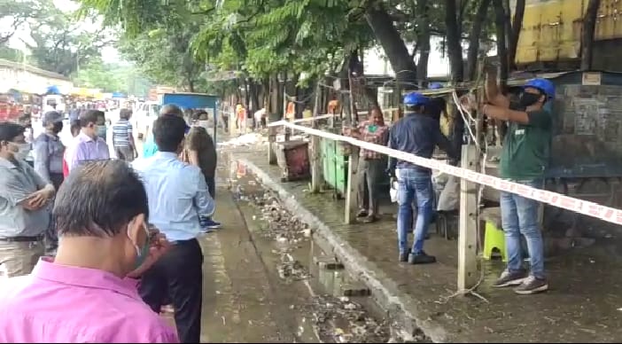 एमजीएम परिसर के सौंदर्यीकरण के लिए जिला प्रशासन और जुस्को ने सैकड़ों दुकानों को तोड़ा