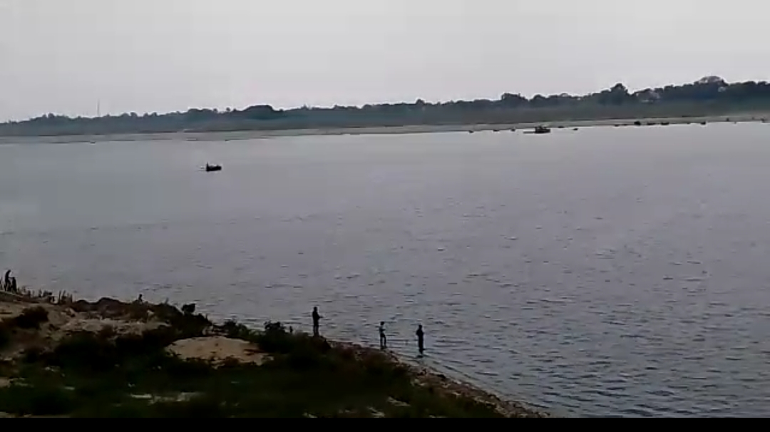 बिहार: इंटरनेट चलाने  गंगा पार कर यूपी गए 5 युवक, लौटने के क्रम में डूबने से एक की मौ'त