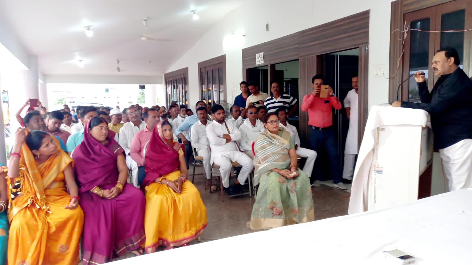  गांव में रोजगार के अवसर पैदा करने के लिए सभी को मिलकर काम करने की जरूरत: कमलेश कुमार सिंह