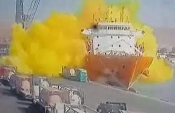 BREAKING : जॉर्डन  बंदरगाह पर जहरीली गैस का रिसाव,10 की मौत, कई घायल 