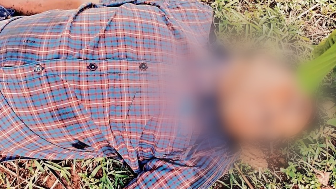 नक्सलियों ने मचाया कोहराम, पुलिस मुखबिर के आरोप में एक व्यक्ति की गो'ली मा'रकर की ह'त्या