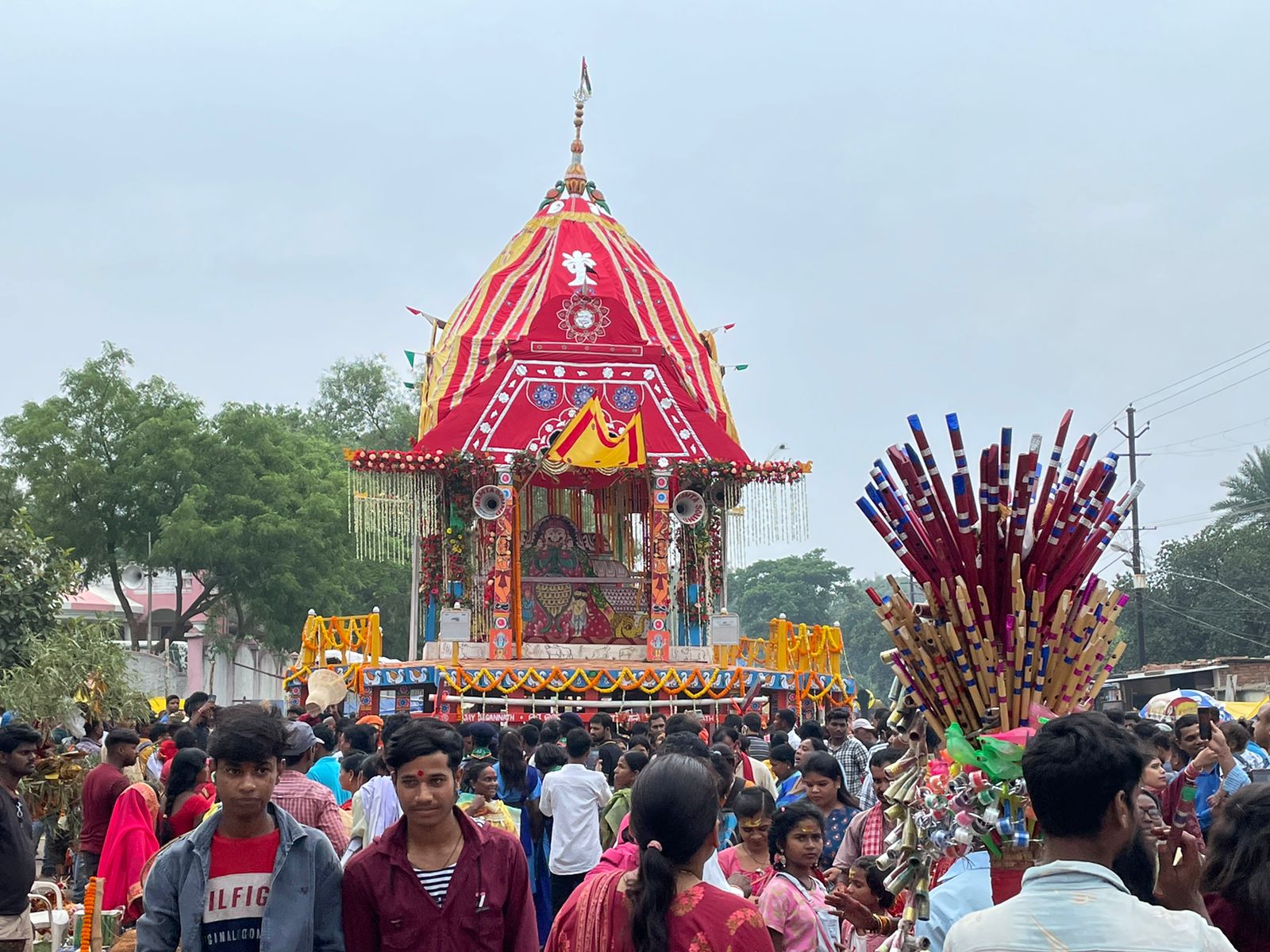 दो साल बाद लगा जगन्नाथपुर मेला, नए रंग-रूप वाले 42 फीट ऊंचे रथ पर सवार होकर मौसीबाड़ी जाएंगे भगवान