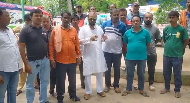 MGM अस्पताल के डॉक्टरों ने की पैसे की डिमांड, मरीज पुत्र के पिता ने कर ली आत्महत्या