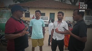 युवती ने जिस अधेड़ पर लगाया था दुराचार का आरोप, अगले दिन रेलवे पटरी पर मिला उसका शव, जानिए क्या है मामला