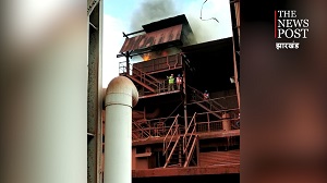 टाटा स्टील के नोवामुंडी खदान में अचानक लग गई आग, किसी के हताहत की अबतक सूचना नहीं