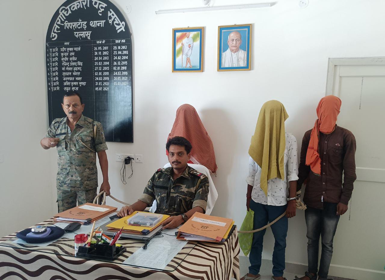 फाइनेंस कंपनी के कलेशन के 90 हजार लूट का शिकायतकर्ता ही निकला आरोपी 