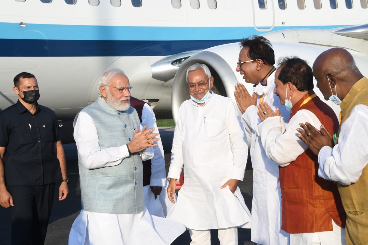 पीएम मोदी ने स्मृति स्तंभ का किया उद्घाटन, बिहार विधानसभा को बताया ऐतिहासिक