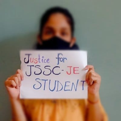 JSSC JE परीक्षा गड़बड़ी में जांच की मांग, ट्विटर पर JE SCAM किया ट्रेंड