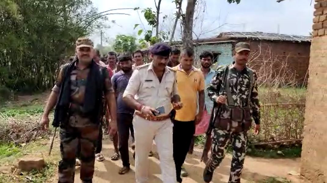 जमुई: महिला और उसके तीन बच्चों का श'व कुएं से बरामद, मायकेवालों ने ह'त्या का लगाया आरोप 