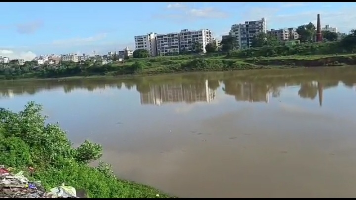 भारी बारिश से स्वर्णरेखा और खरकई नदी में बाढ़ का खतरा,  तटीय इलाकों में अलर्ट जारी