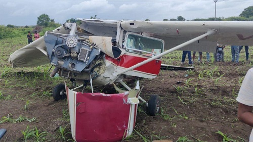 महाराष्ट्र में ट्रेनी एयरक्राफ्ट क्रैश, 22 वर्षीय महिला पायलट जख्मी