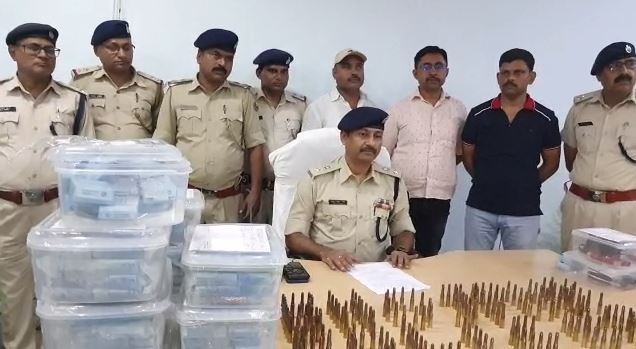 यूपी से बिहार हथियार तस्करी करने वाले जाल का फूटा भांडा, पुलिस की पकड़ में क्या-क्या आया जानिये