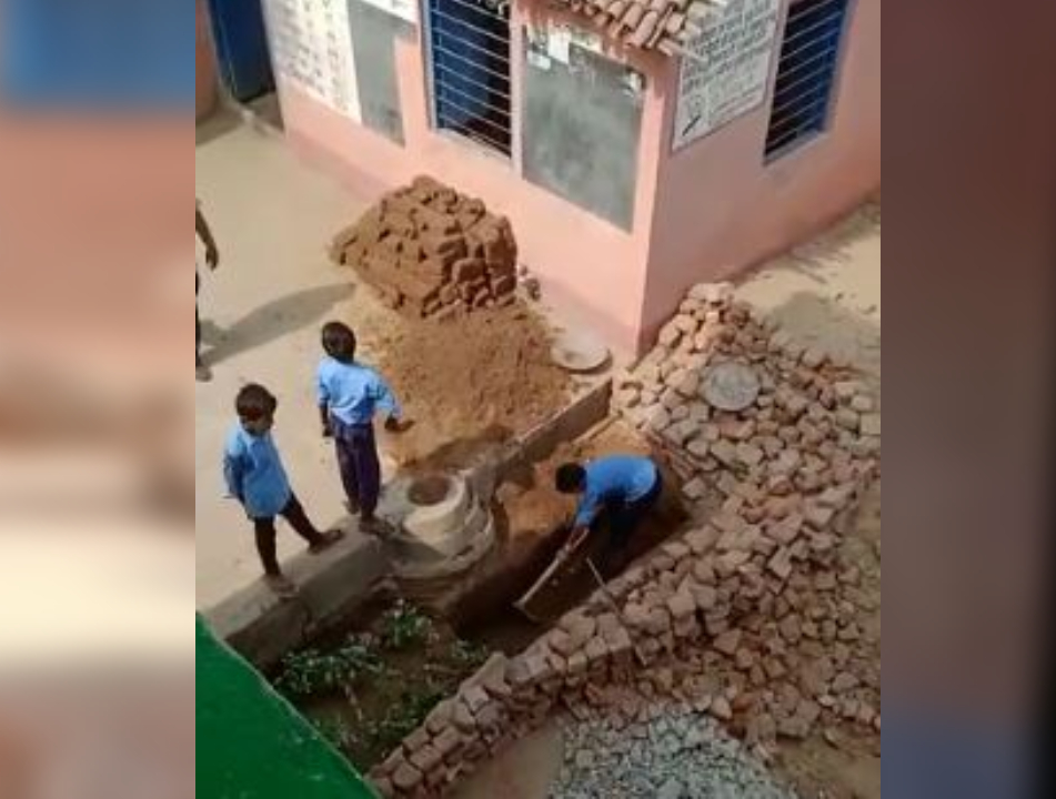 जहानाबाद के एक स्कूल में छात्रों से करवाए जा रहे थे मजदूरों वाले काम, वीडियो वायरल होने पर डीएम ने दिया कार्रवाई का निर्देश