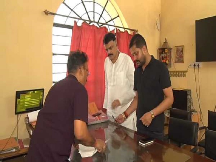 तीन विधायक के पास 48 लाख रुपये होना कोई बड़ी बात नहीं: अनूप सिंह