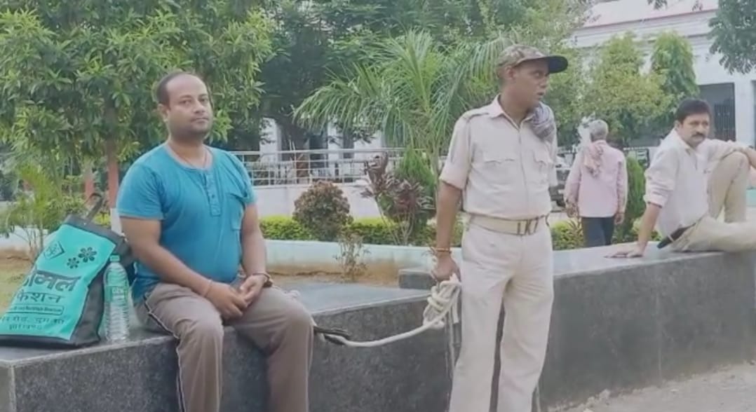 देवघर : बिल्डर को रु. 55 लाख देकर करता रह गया फ्लैट का इंतजार, जानिये फिर क्या हुआ