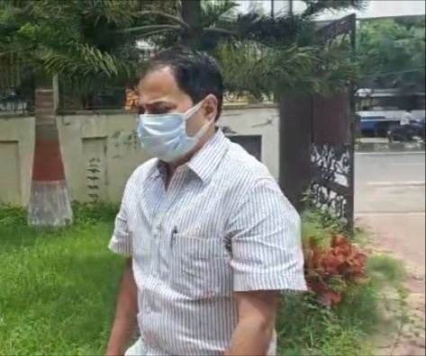 BREAKING : ईडी ऑफिस पहुंचे सीएम के प्रेस सलाहकार अभिषेक श्रीवास्तव उर्फ पिंटु, पूछताछ जारी