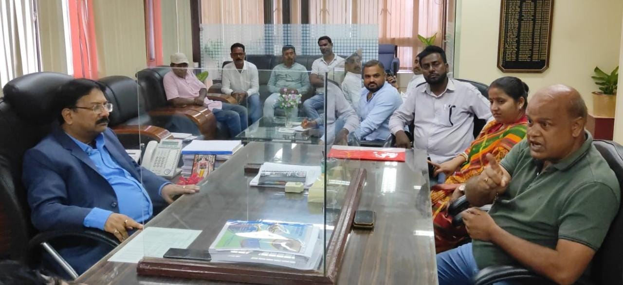 धनबाद पुलिस और बीसीसीएल मैनेजमेंट : आओ खेलें बैकफुट -बैकफुट का खेल, जानिए क्या है पूरा मामला