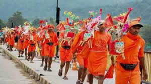 सावन की अंतिम सोमवारी आज, भगुआ रंग में रंगा कांवरिया पथ