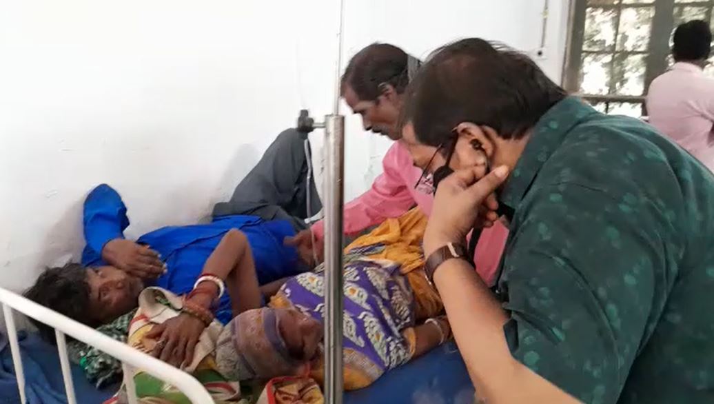 गोसाईं पूजा में गए थे खाना खाने,  हुए फूड प्वाइजनिंग के शिकार 