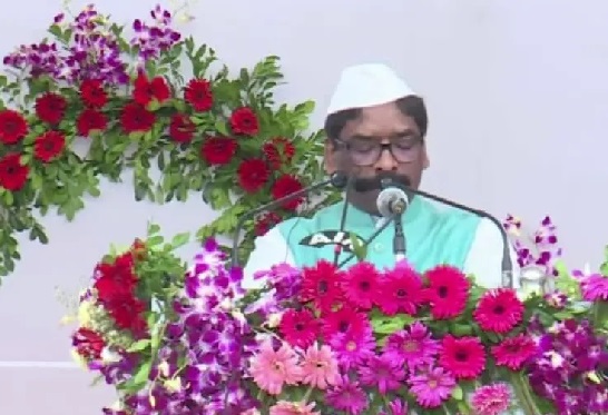 मुख्यमंत्री हेमन्त सोरेन ने झंडोतोलन के बाद क्या कहा और क्या दी सौग़ात- पढ़िये हूबहू भाषण