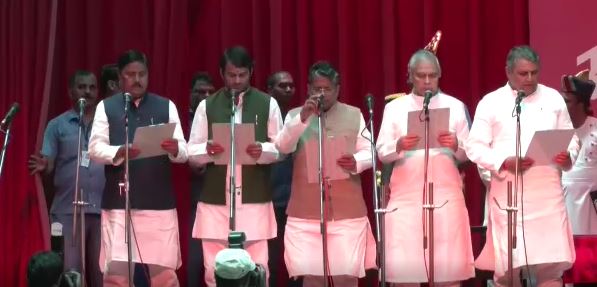 राजभवन में नीतीश के नए मंत्रिमंडल में 31 मंत्रियों ने ली शपथ, किन-किन जाति के लोगों को मिला मौका,  देखिये पूरी लिस्ट 
