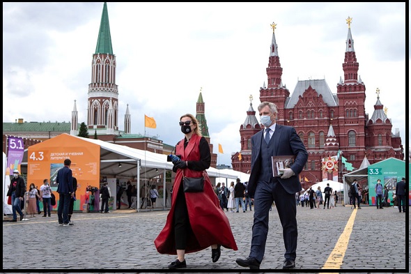 दस बच्चों वाली मां को रूस की पुतिन सरकार देगी अवार्ड, क्या है पूरा मामला जानिए