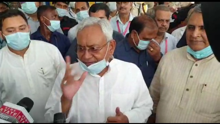 जदयू विधायक बीमा भारती पर भड़के नीतीश, बोले - अनपढ़ थी, तब भी दो बार मंत्री बनाया