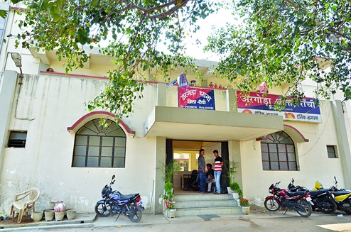 महिला से सोने की चैन की छिनतई, घटना स्थल पहुंचने से अरगोड़ा पुलिस ने किया इनकार, कहा- गाड़ी ही नहीं