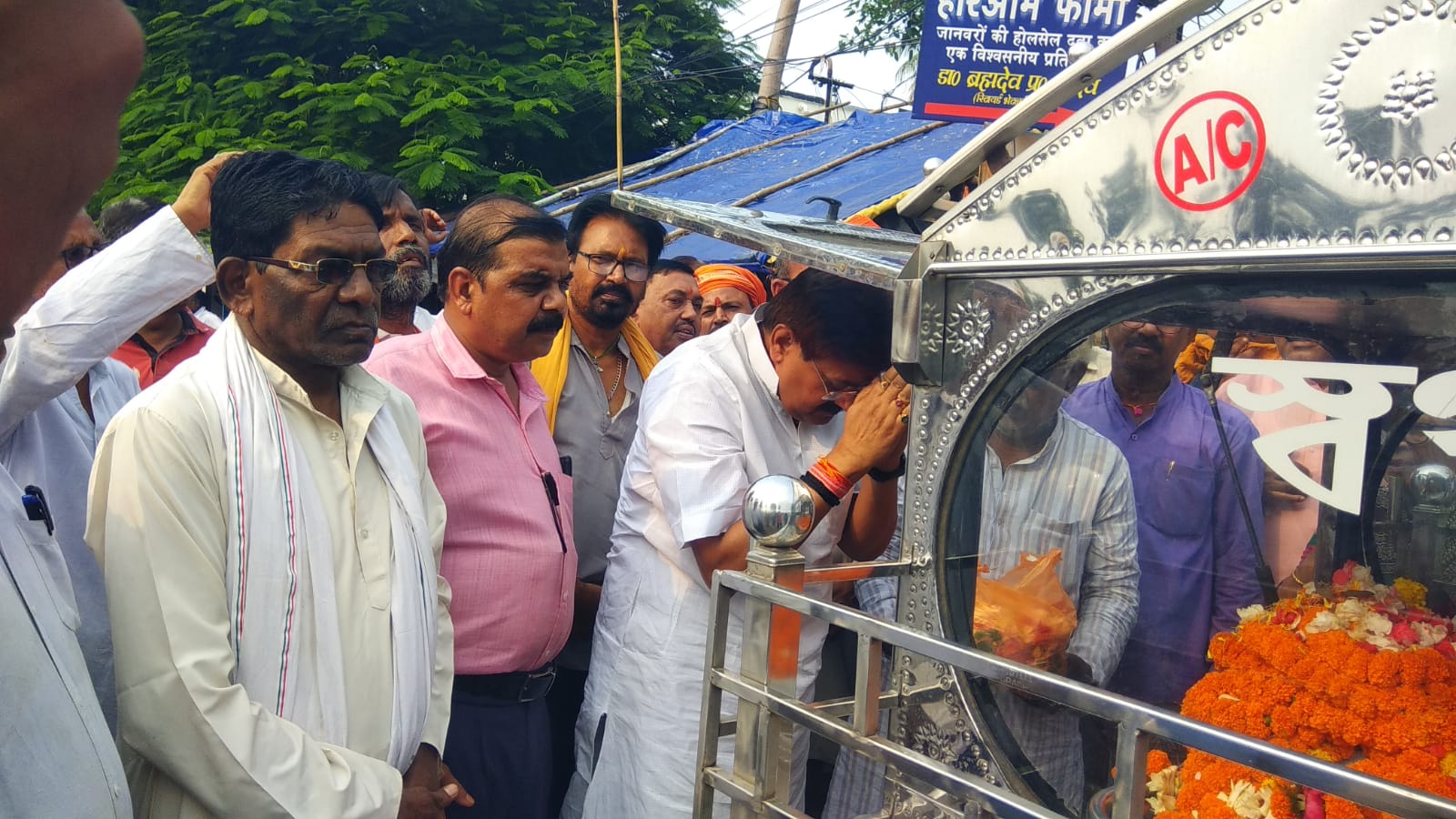 नहीं रहे भारतीय मजदूर संघ के कार्यकारी अध्यक्ष महेन्द्र सिंह, सीएमडी विधायक ने दी श्रद्धांजलि 