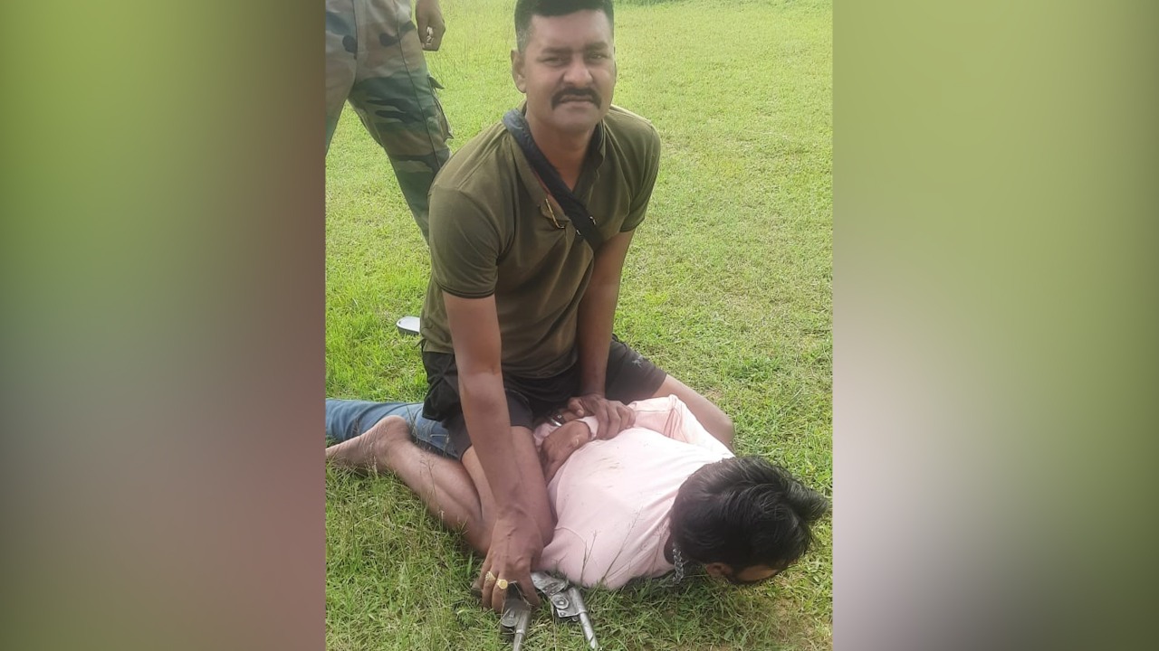 हत्या के इरादे से आए अपराधी को पुलिस ने कैसे पटक कर दबोचा, जानिए