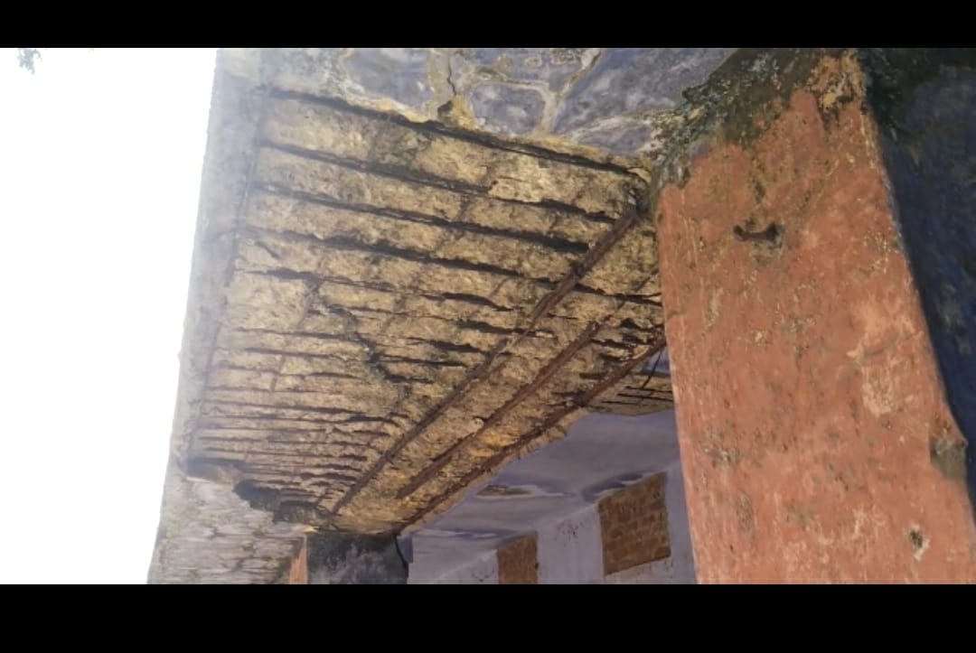 शिक्षा के नाम पर बच्चों की जान से खिलवाड़, जानिए क्या है मामला 